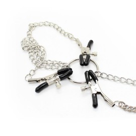 БДСМ Затискачі для сосків з'єднані ланцюжками та кільцем